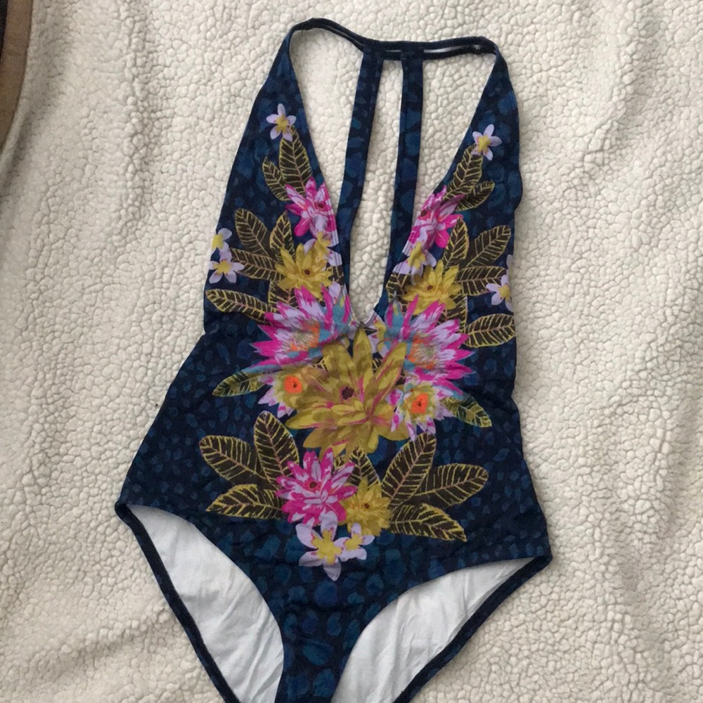 urban outfitters - One Piece - Floral - Size Large
